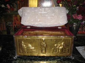 Moaste la Biserica Radu-Voda - Bucuresti Moaste la Biserica Radu-Voda - Bucuresti